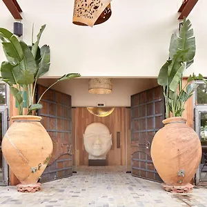 4* Hotel Sukha